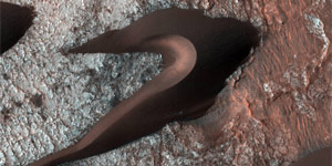 NASA показало подробную фотографию дюн на Марсе